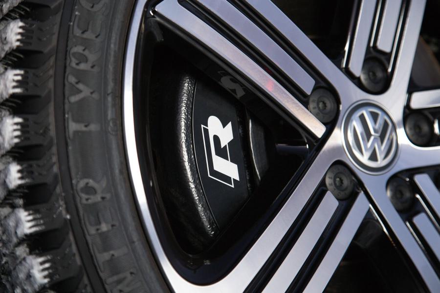  Volkswagen Golf R 5-Door 2013 года  (фото 30 из 100)